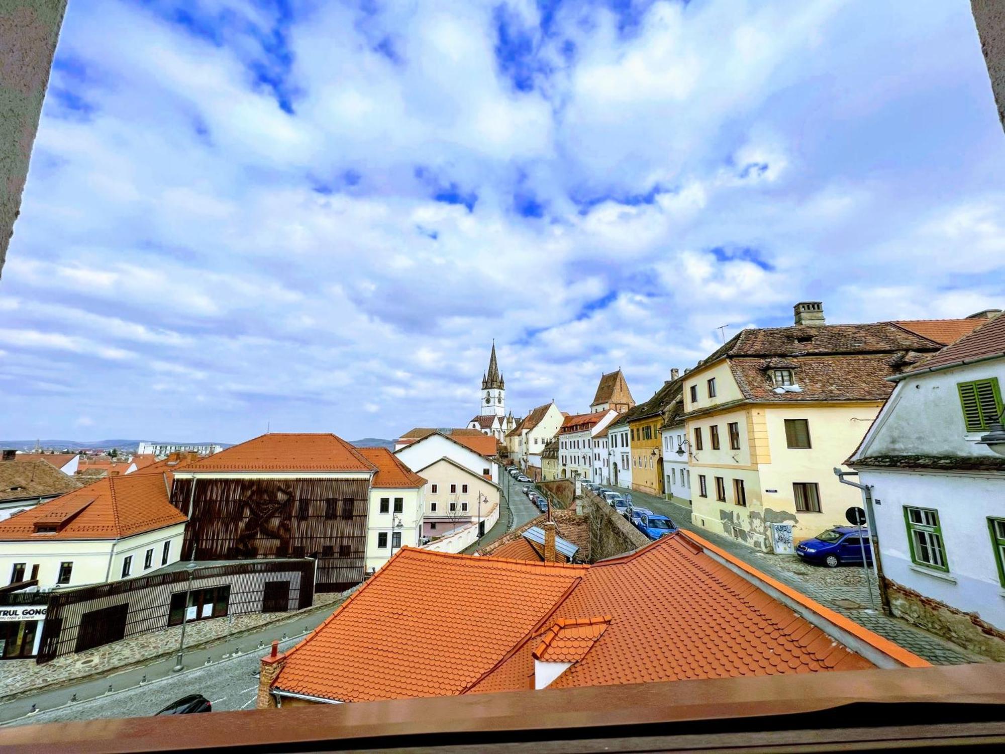 Loft By Lumiere Sibiu Hotel Exterior foto
