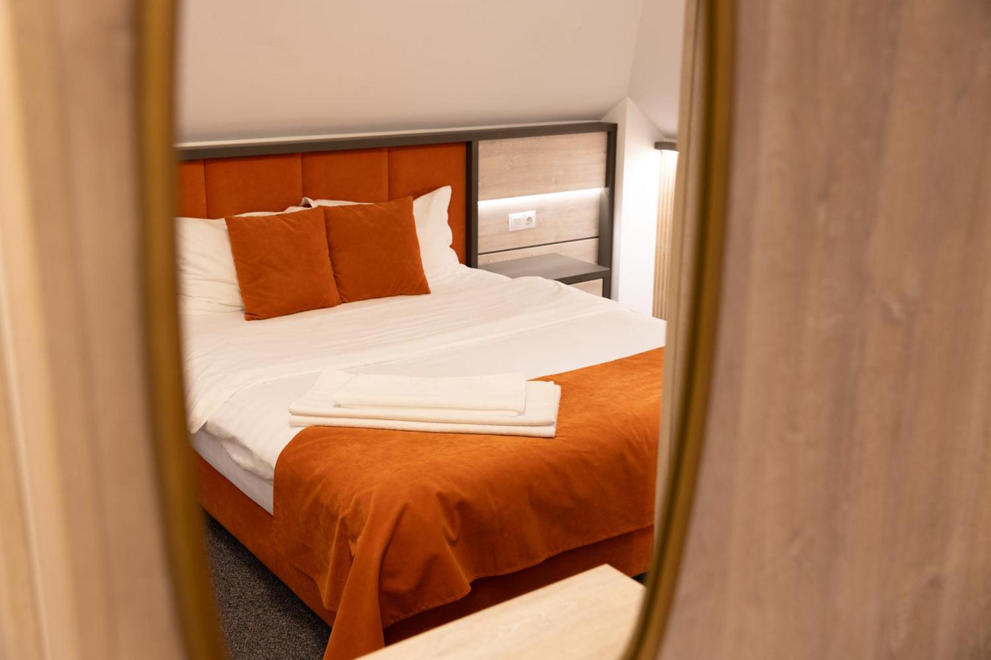 Loft By Lumiere Sibiu Hotel Exterior foto