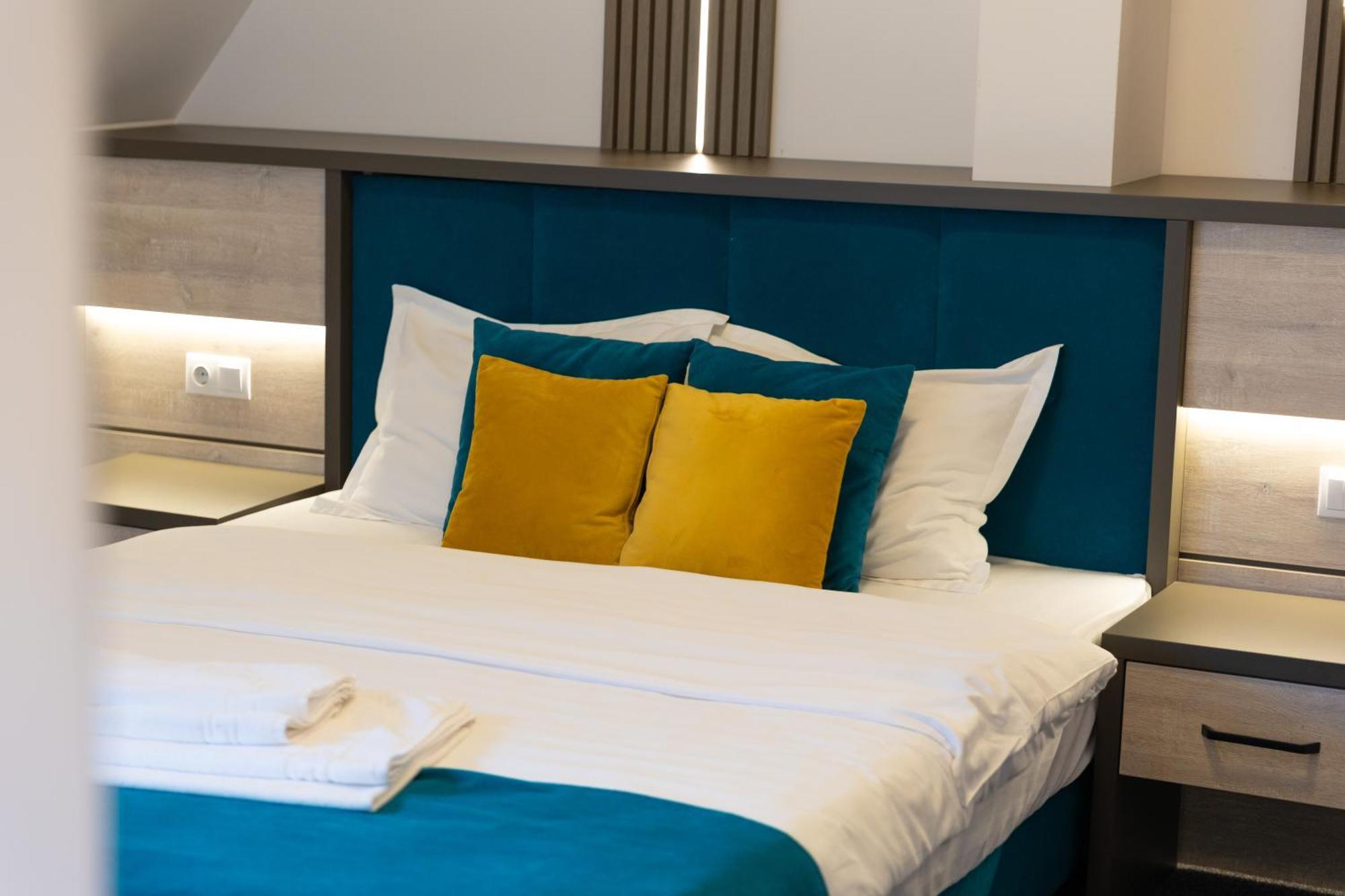 Loft By Lumiere Sibiu Hotel Exterior foto