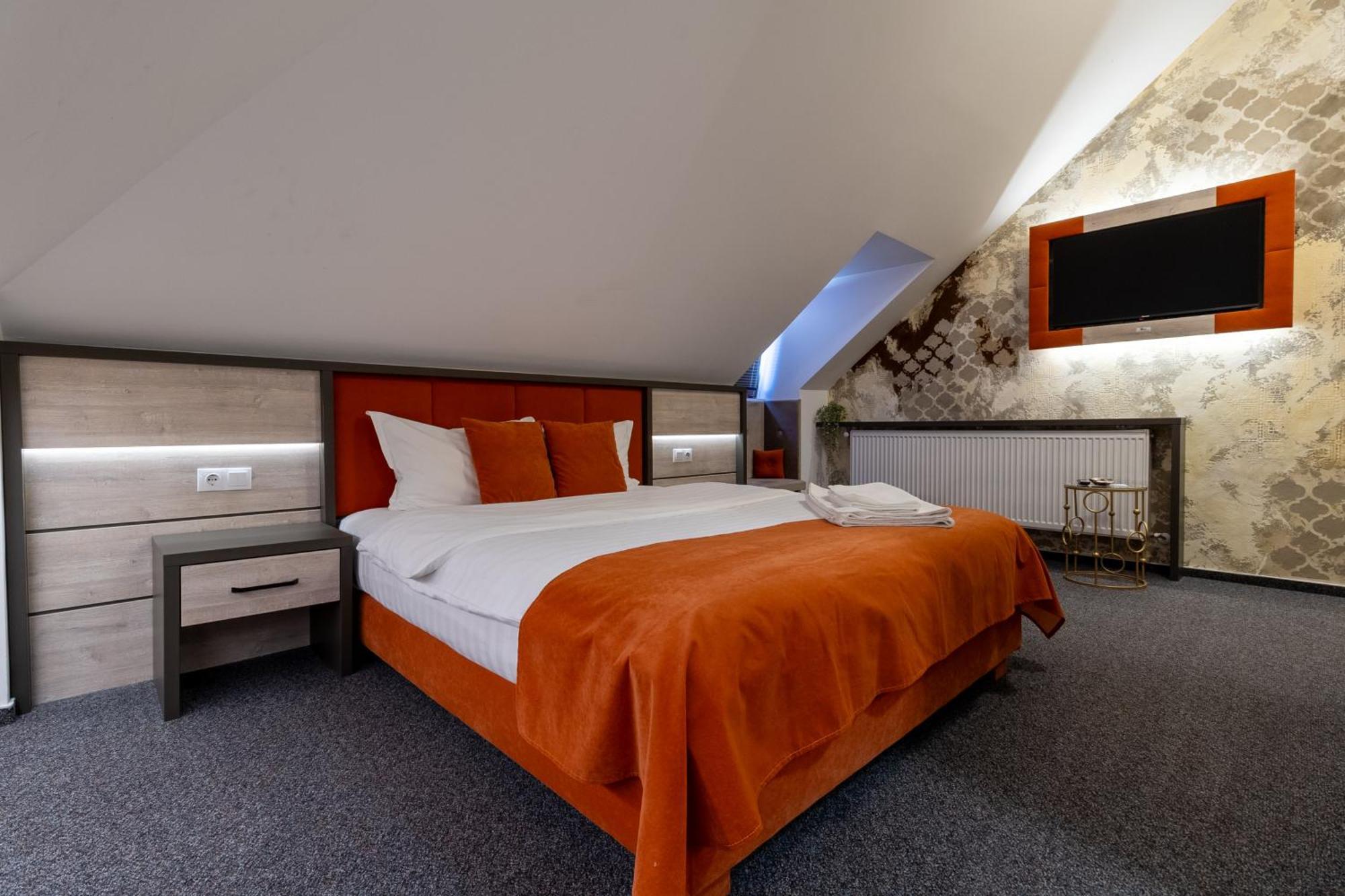 Loft By Lumiere Sibiu Hotel Exterior foto