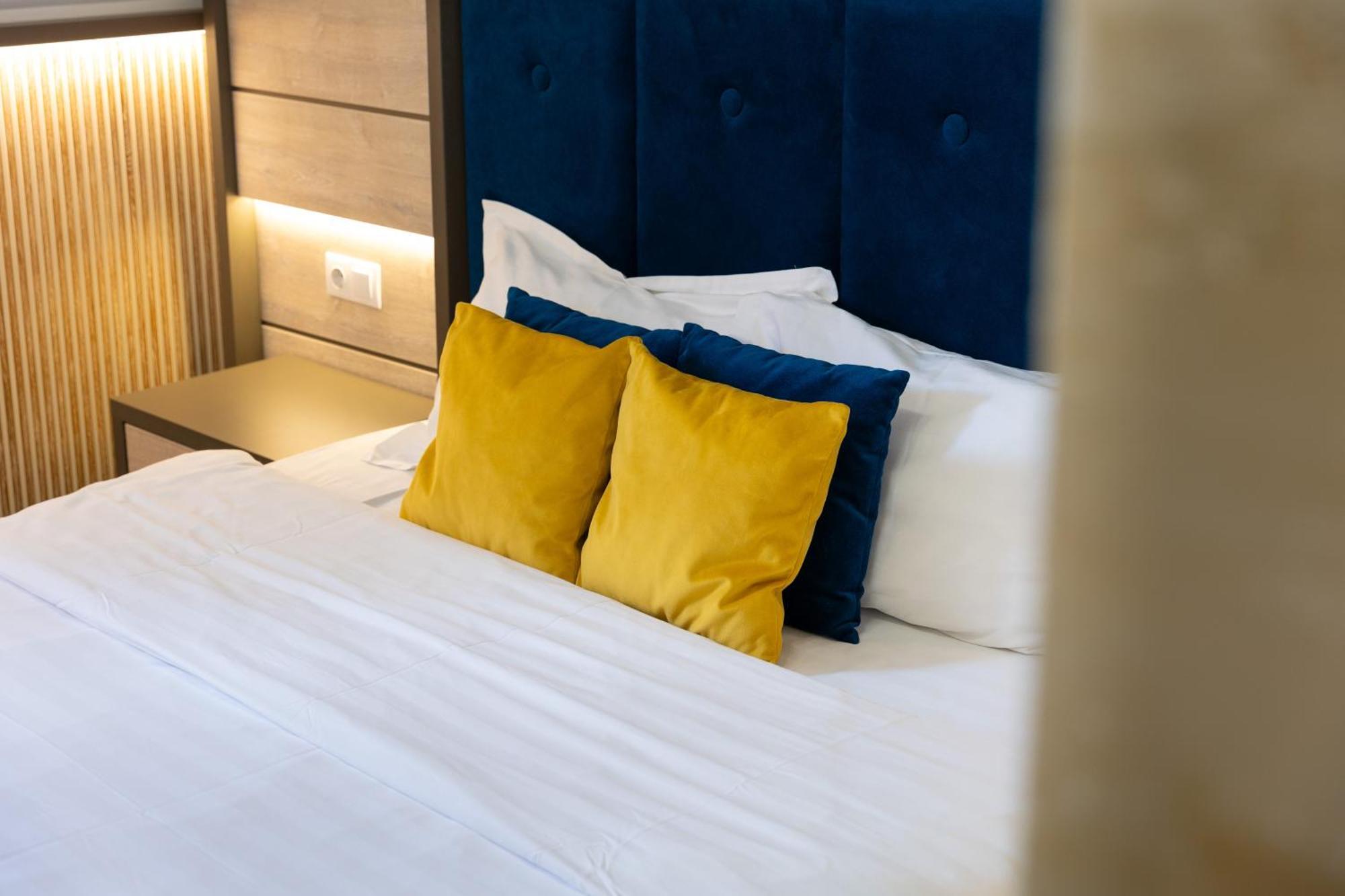 Loft By Lumiere Sibiu Hotel Exterior foto