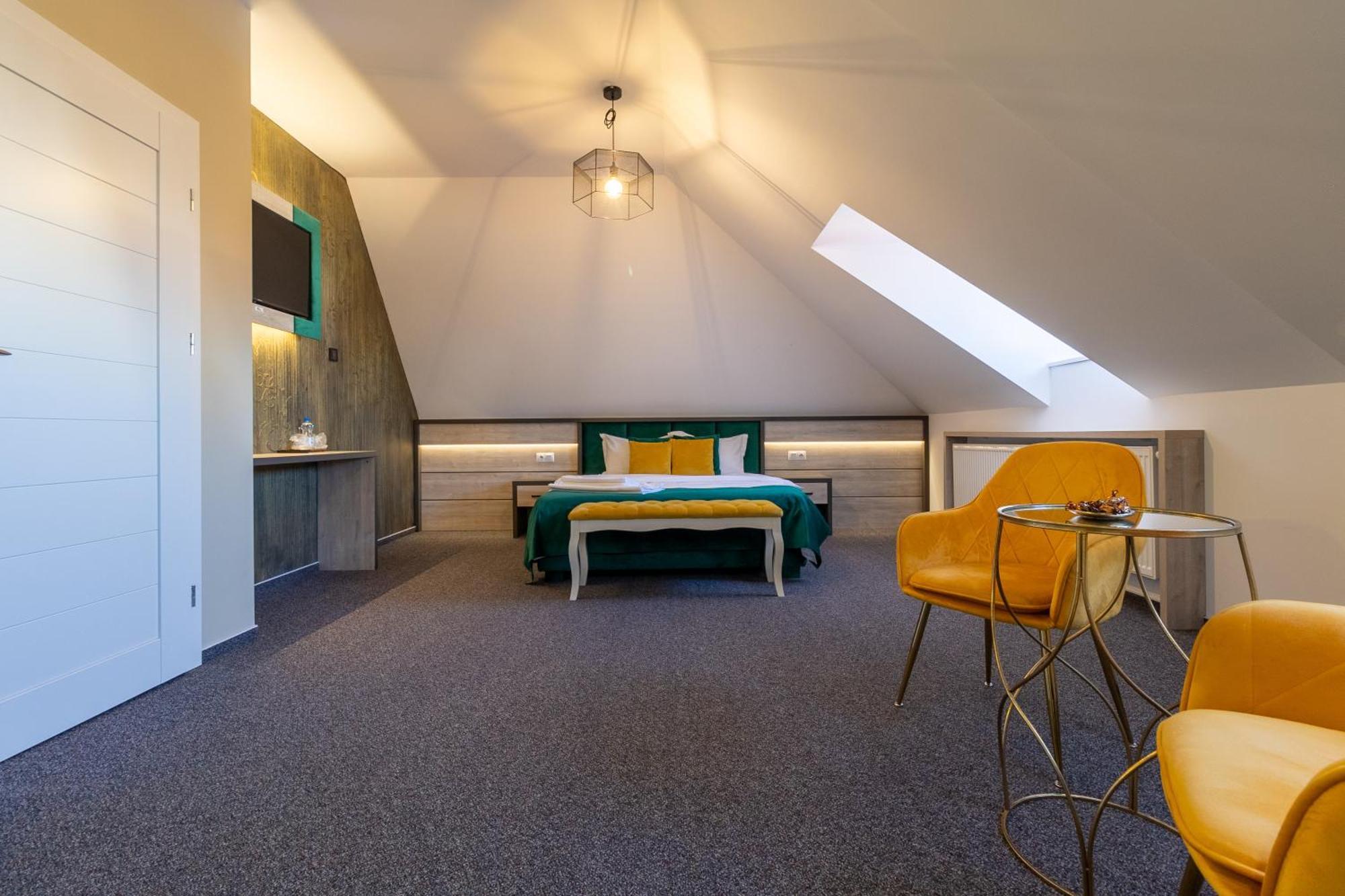 Loft By Lumiere Sibiu Hotel Exterior foto